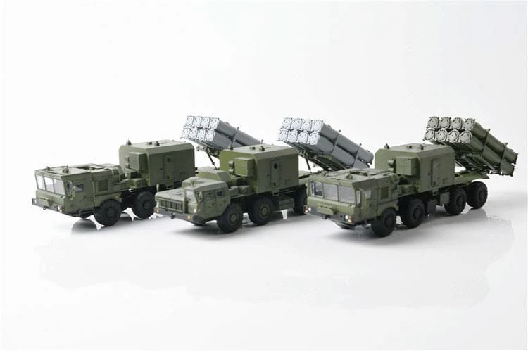 Wyrzutnia rakiet BAL-E na MZKT-7930 UA72030 Modelcollect