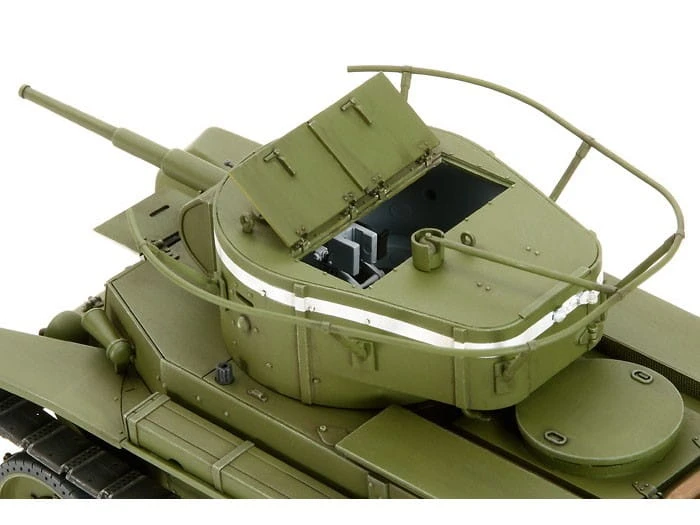 Czołg BT-7 model 1935 35309 Tamiya