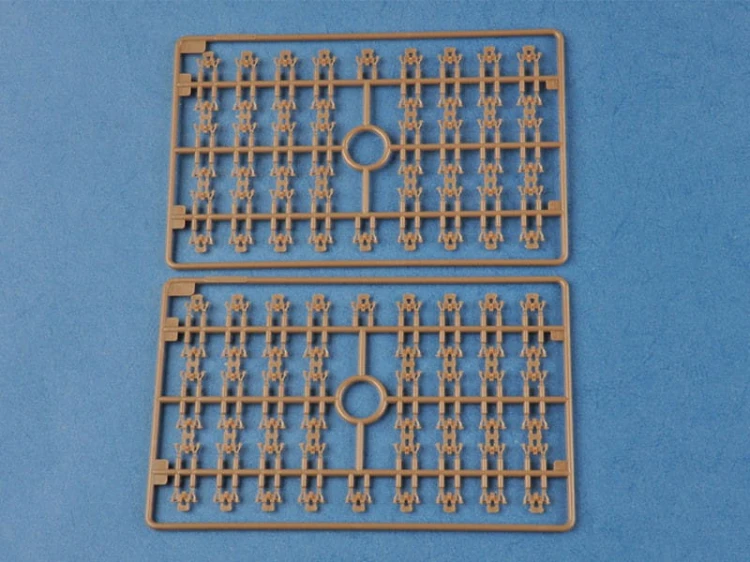 Czołg T-28 (spawany) 83852 Hobby Boss
