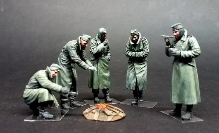 Figurki niemieccy żołnierze zima 1941-42 35218 MiniArt