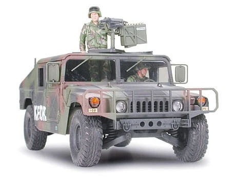 Samochód wielozadaniowy M1025 HMMWV Humvee 35263 Tamiya