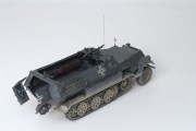 Transporter opancerzony Hanomag Sd.Kfz. 251/1 3572 Zvezda