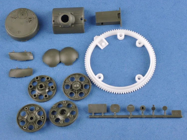 Czołg T-34/85 82602 Hobby Boss