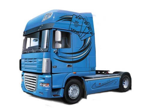 DAF XF105 Space America 3933 Italeri
