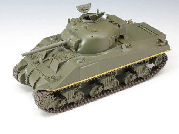 Czołg M4A4 Sherman V 35-016 Asuka