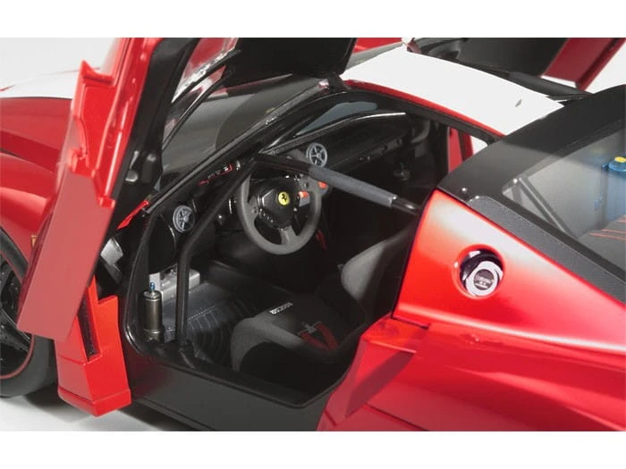Samochód Ferrari FXX 24292 Tamiya