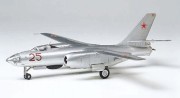 Samolot Ilyushin Ił-28 Beagle 61601 Tamiya