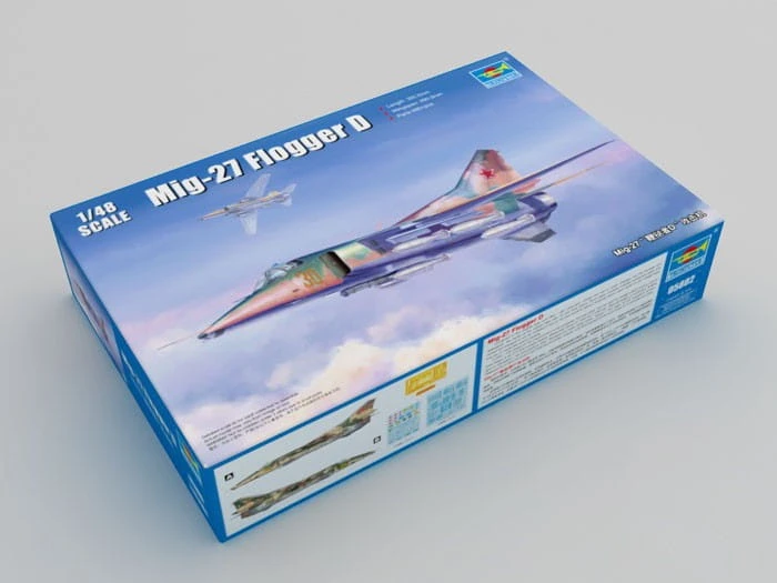 Samolot Mikoyan MiG-27 Flogger D 05802 Trumpeter
