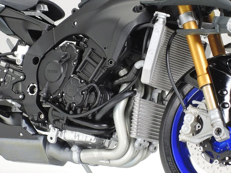 Yamaha YZF-R1M 14133 Tamiya