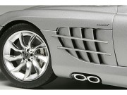 Mercedes Benz SLR McLaren 24290 Tamiya