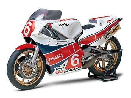 Motocykl Yamaha YZR500 (OW70) 14075 Tamiya
