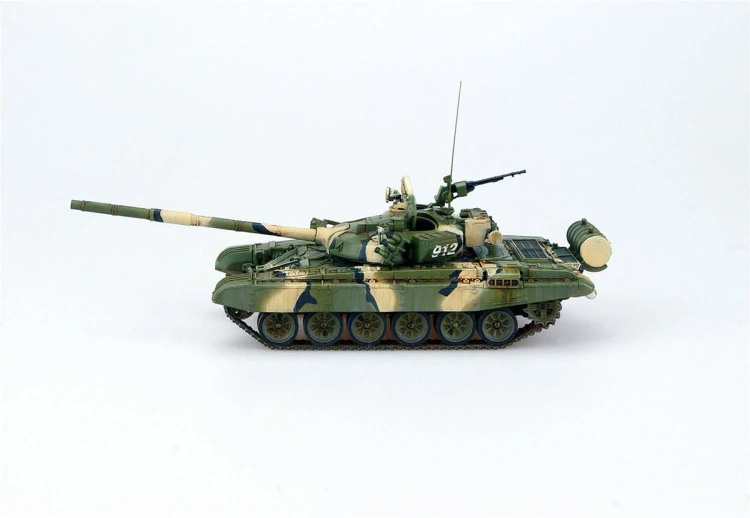 Czołg T-72B/B1 UA72006 Modelcollect