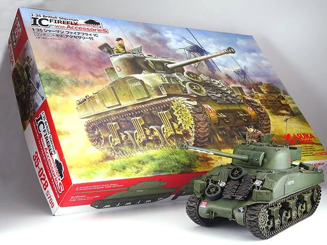 Czołg Sherman IC Firefly 35-028 Asuka
