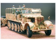 Ciągnik półgąsienicowy FAMO & przyczepa Sd.Ah.116 35246 Tamiya
