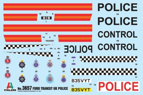 Samochód Ford Transit II radiowóz policyjny 3657 Italeri