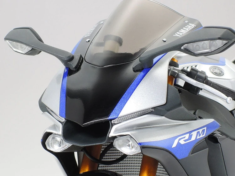 Yamaha YZF-R1M 14133 Tamiya