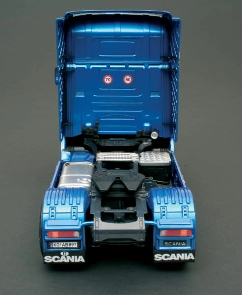 Ciągnik Scania R620 Atelier 3850 Italeri