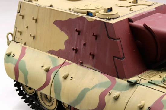 Czołg PzKpfw Panzerkampfwagen E-100 09542 Trumpeter