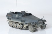 Transporter opancerzony Hanomag Sd.Kfz. 251/1 3572 Zvezda