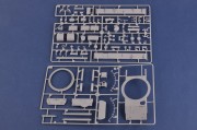 Ciężarówka KrAZ-6446 z MAZ/ChMZAP-5247G 85513 Hobby Boss