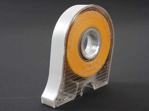 Taśma maskująca 10mm z dozownikiem 87031 Tamiya