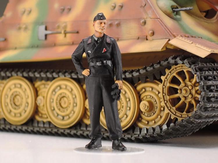 Działo pancerne Sturmtiger 38cm 32591 Tamiya