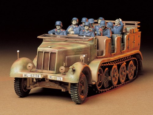 Ciągnik artyleryjski Sd.Kfz.7 8t 35148 Tamiya