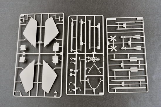 Samolot Mikoyan MiG-29UB Fulcrum 03226 Trumpeter