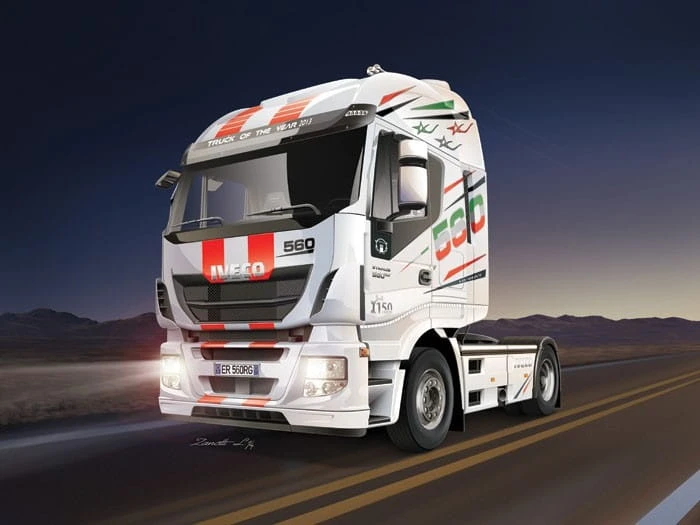 Iveco Stralis Hi-Way Euro 5 3899 Italeri