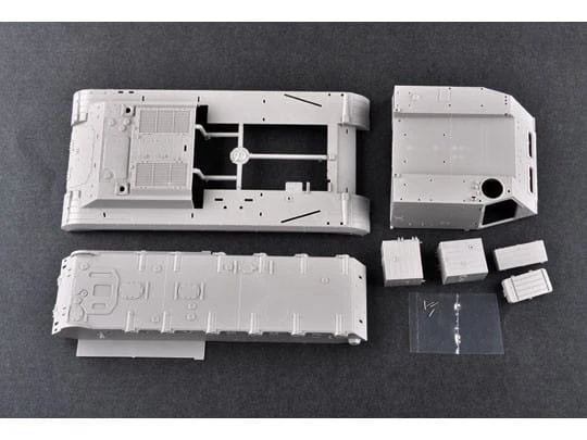 Wyrzutnia rakiet 2P19 SS-1C SCUD B 01024 Trumpeter