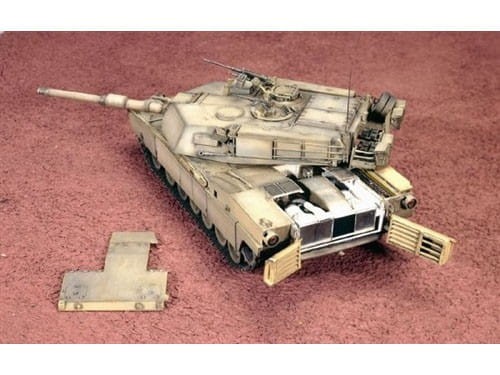 Czołg M1A1 Abrams 6438 Italeri